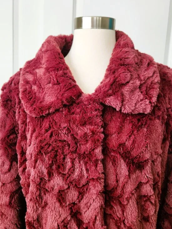 Dennis Basso Vintage Burgundy Faux Mink Fur Coat Size 1X - Picture 3 of 8